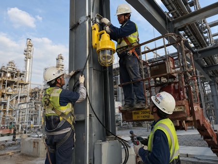 Installation-of-explosion-proof-lights-in-the-factory-area
