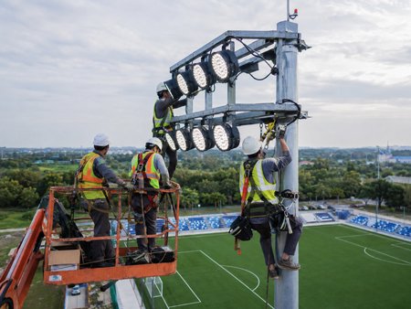 Installation-of-football-field-floodlights